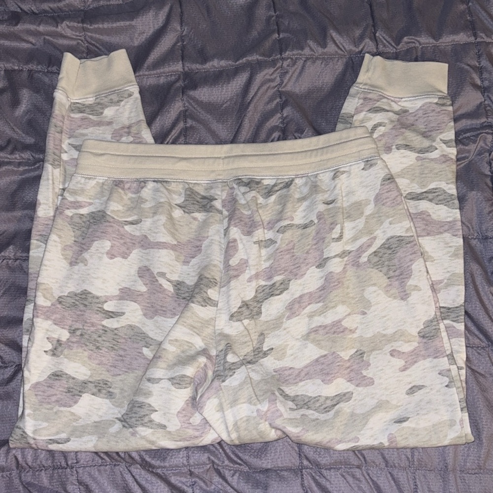 Old Navy sweats - Picture 5 of 7